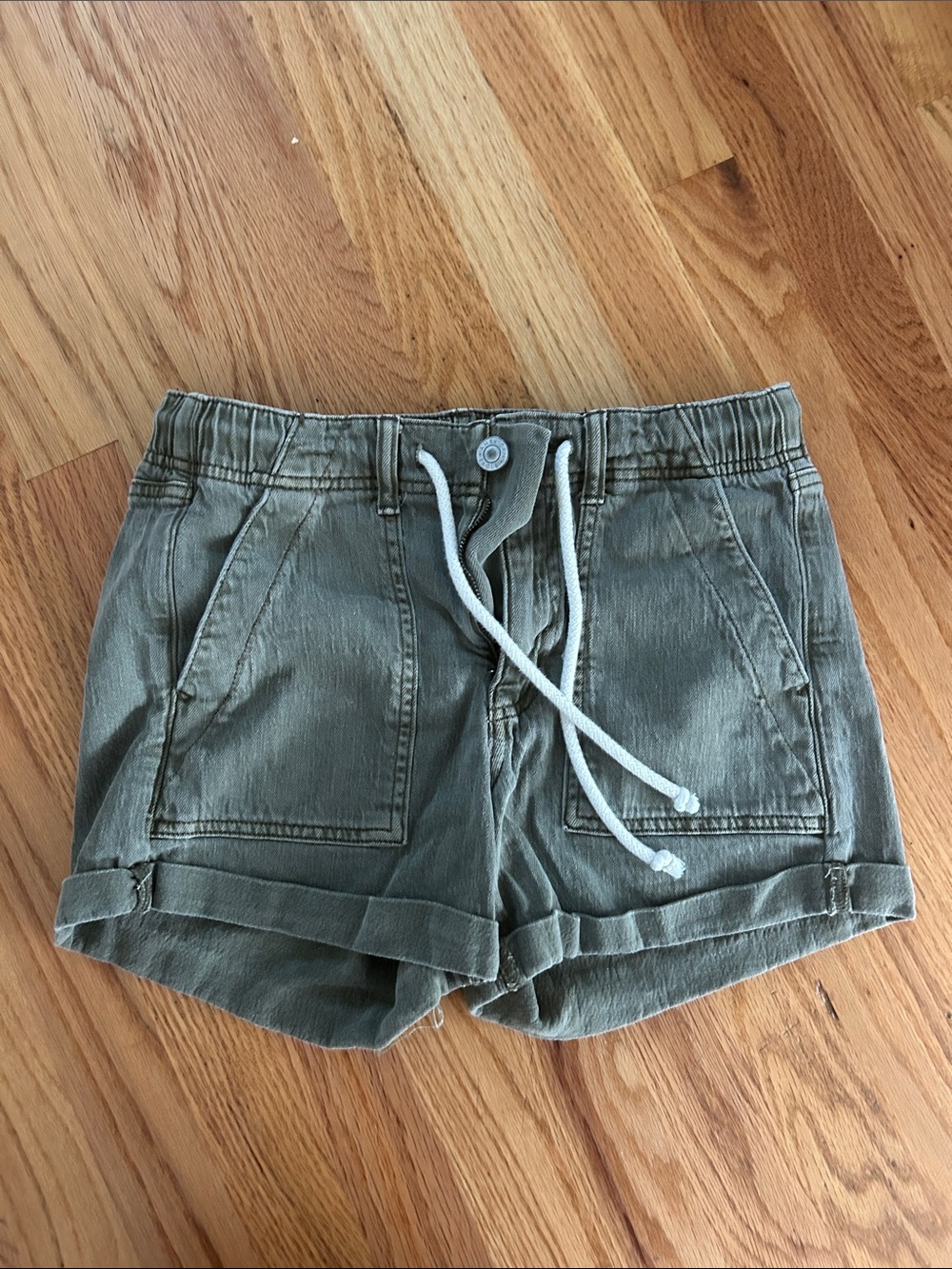 American Eagle Outfitters Olive Green Drawstring Pocket Shorts